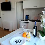 Regina Apartament *