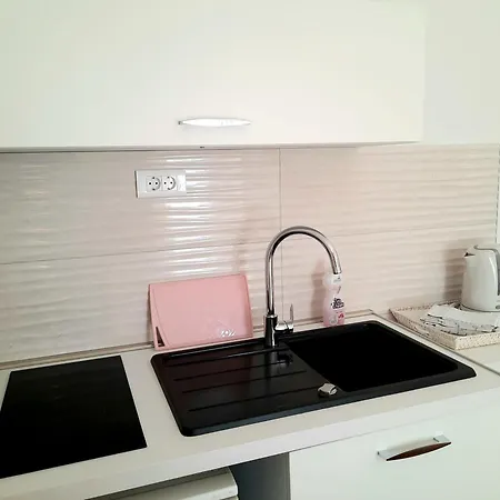 Regina Apartment Bol