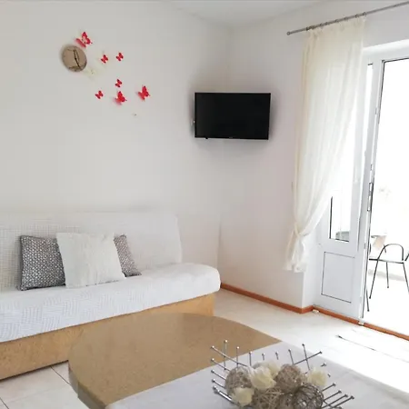 Regina Apartment